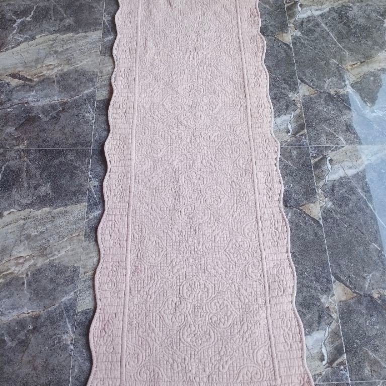 PL KESET QUILTING EMBOS UK 48*135 CM