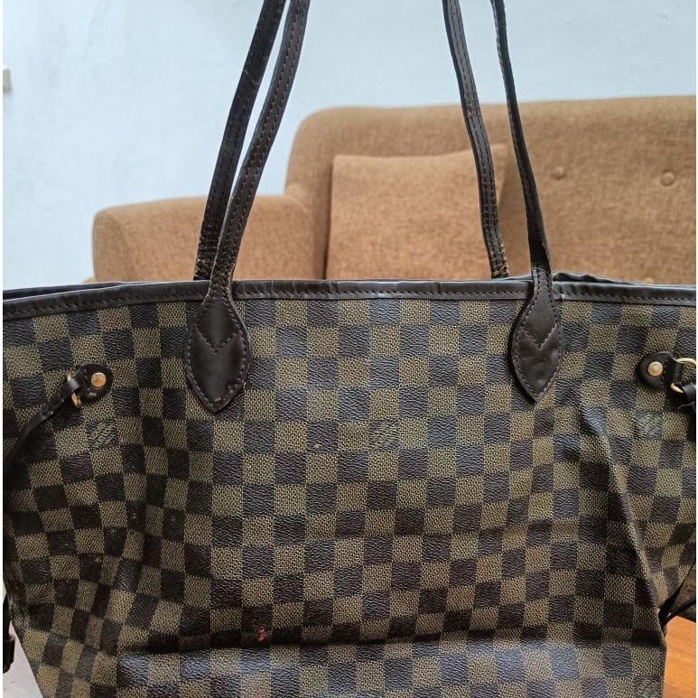 Preloved tas tote LV neverful