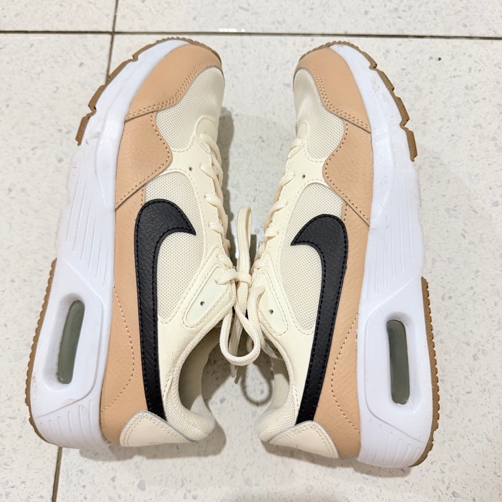 LIKE NEW NIKE AIRMAX SIZE 38 (INSOLE 24cm)