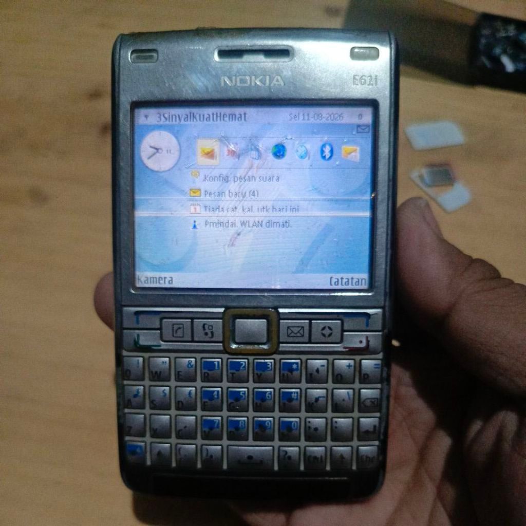 Nokia E61i