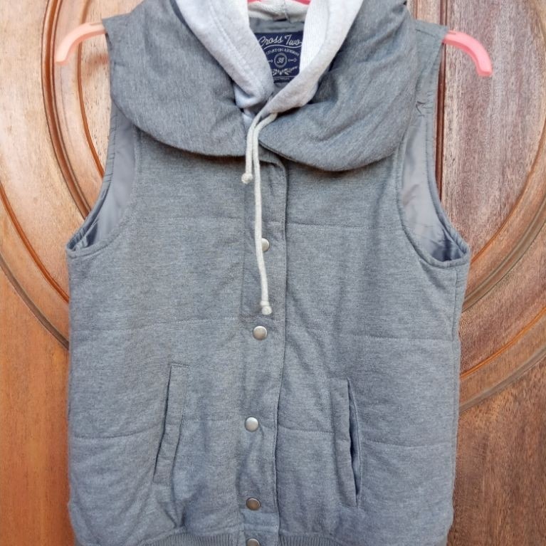 Rompi Hoodie Cross Two