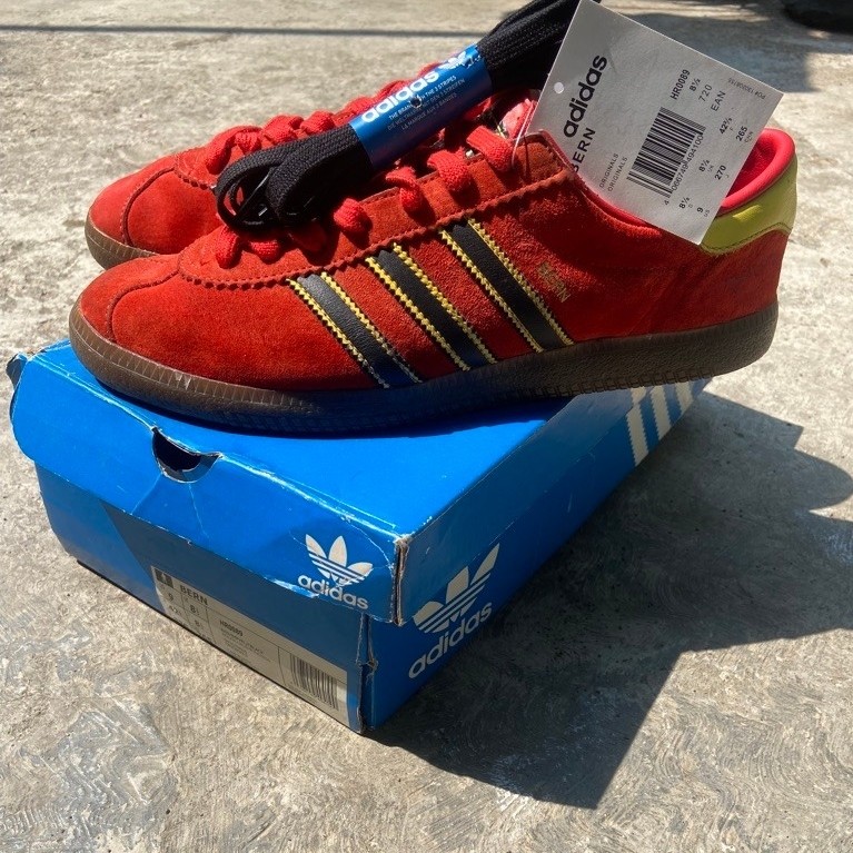 Adidas  bern size 42