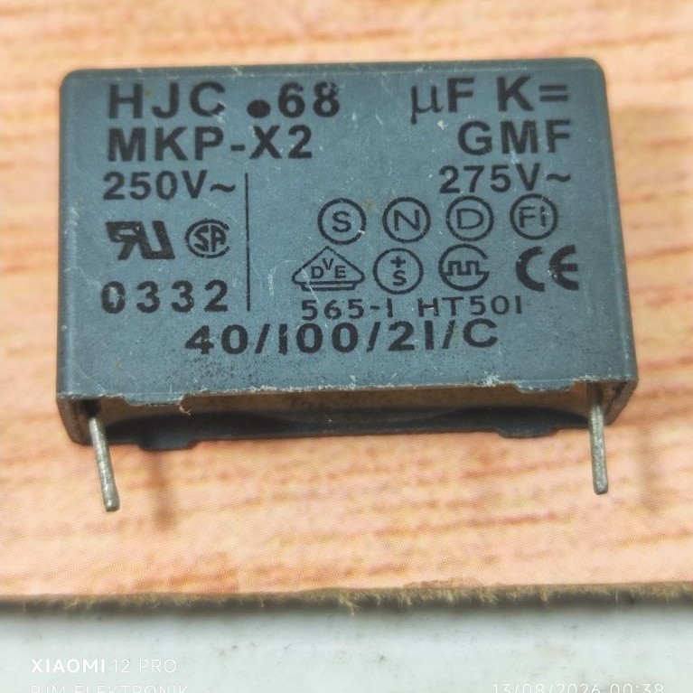 kapasitor MKP 0.68uf 275v murah