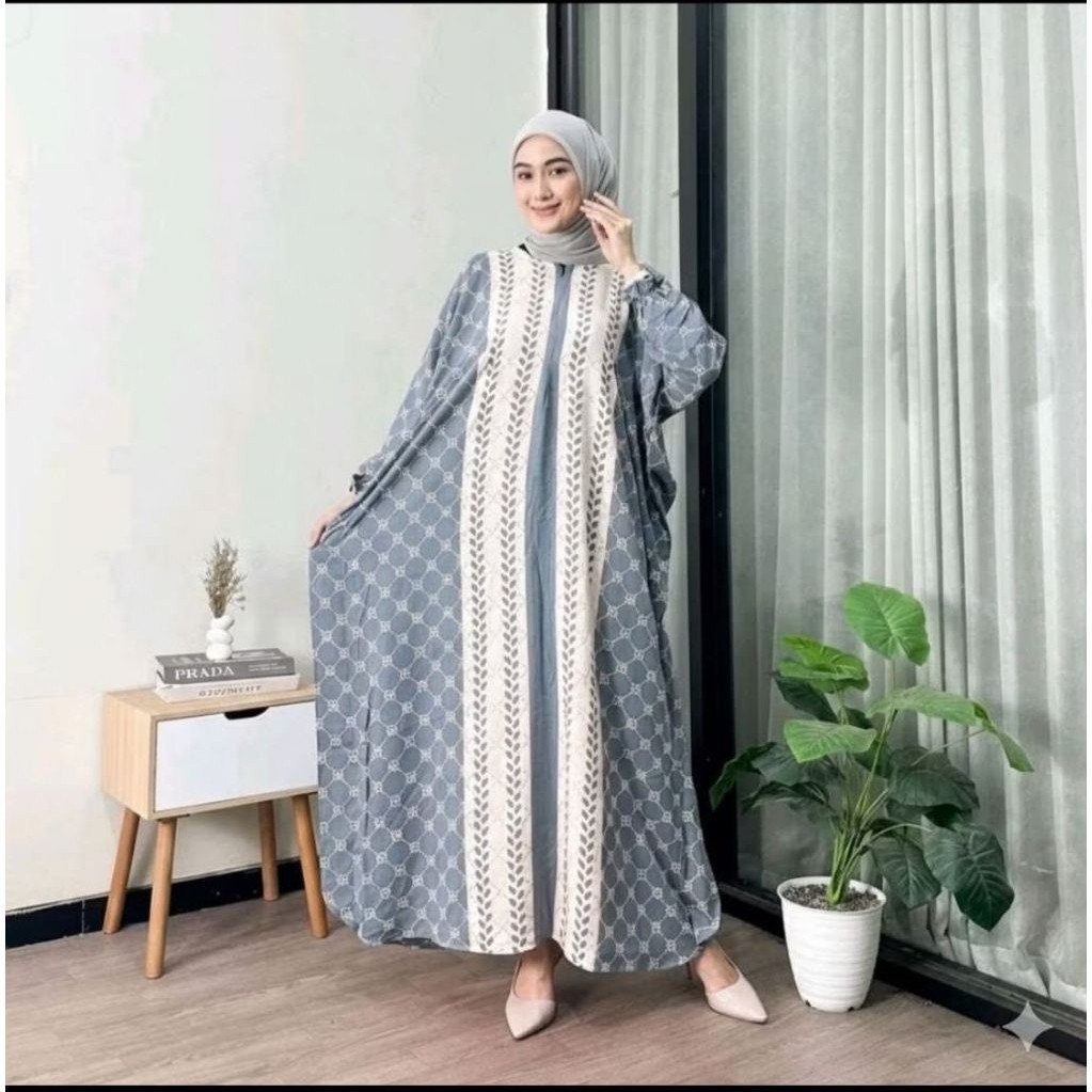 Gamis abaya wanita motif geometris abu-abu krem lengan panjang model longgar