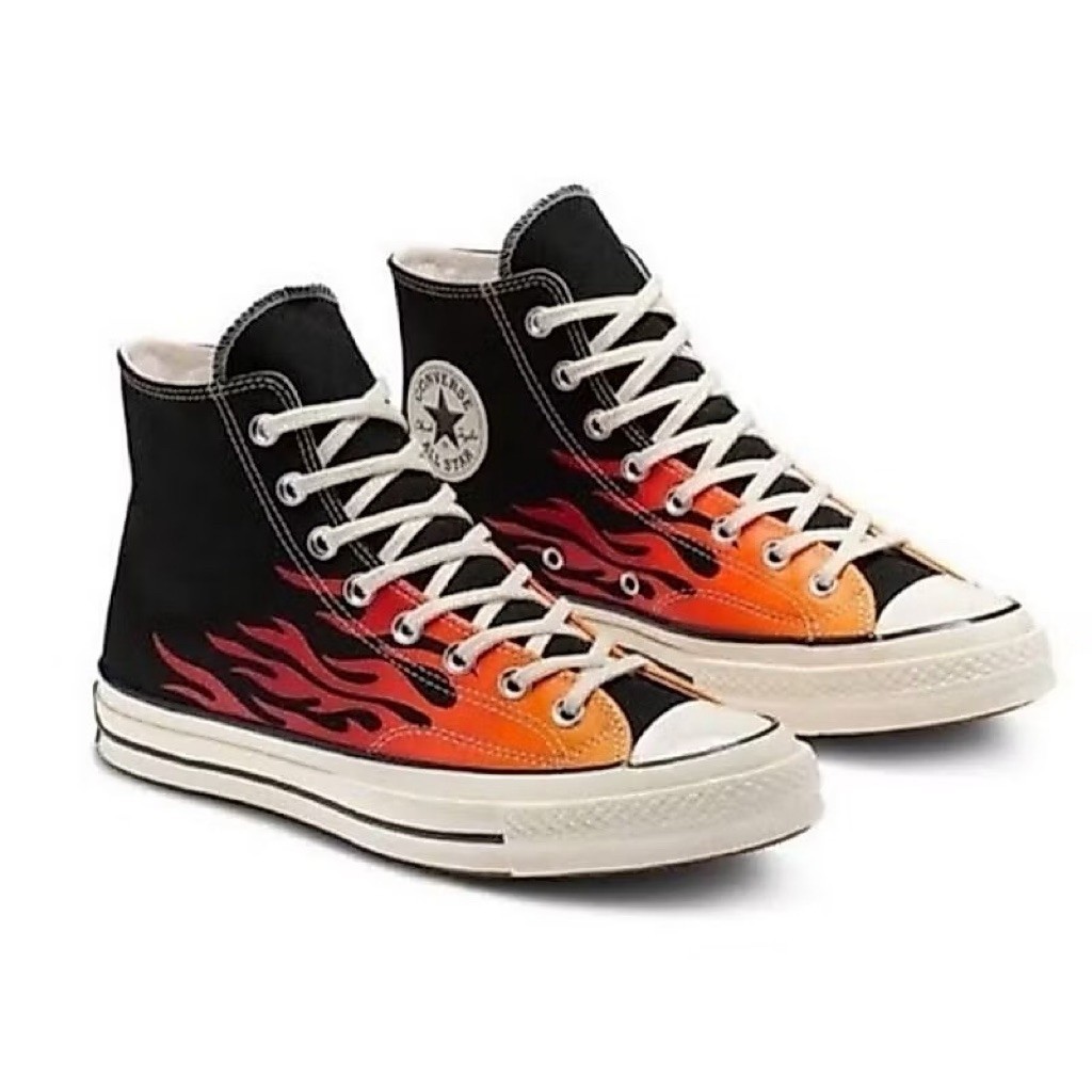 Sepatu high top Converse All Star hitam motif api oranye kanvas tali putih