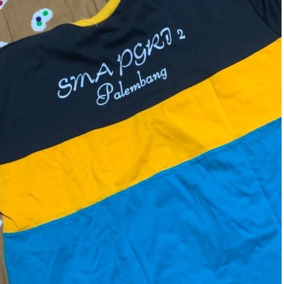 preloved seragam olah raga skolah SMA 2 PGRI Palembang