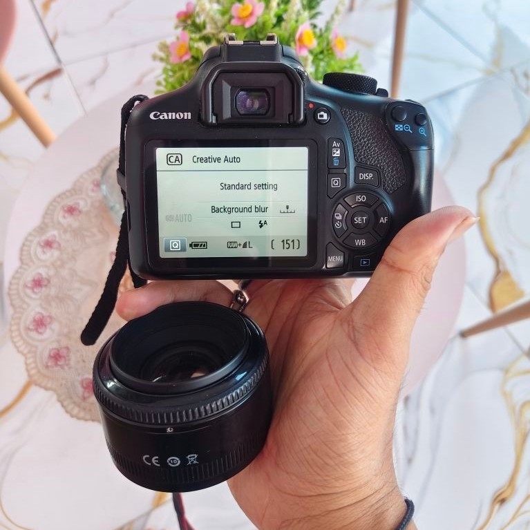 CANON 1300d+lensa fix