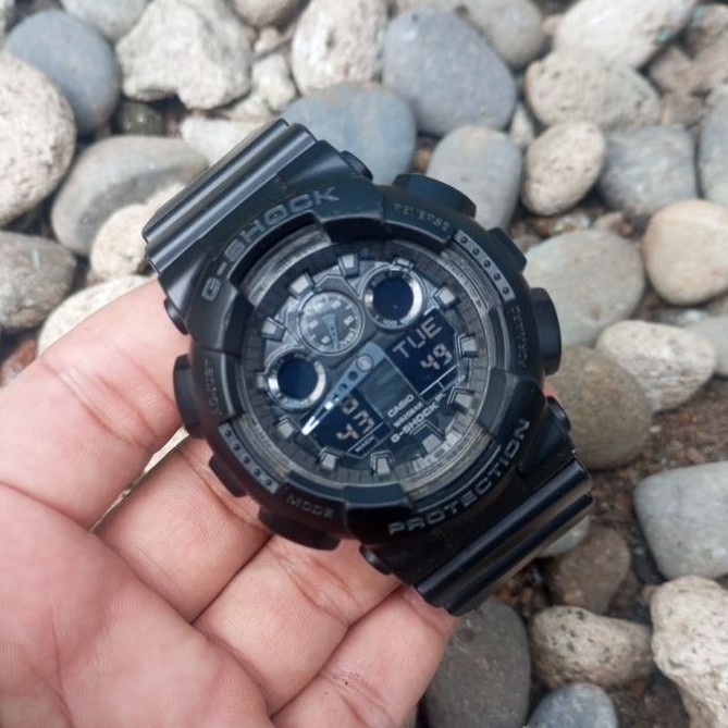 Casio G-Shock GA-100CF Second/used