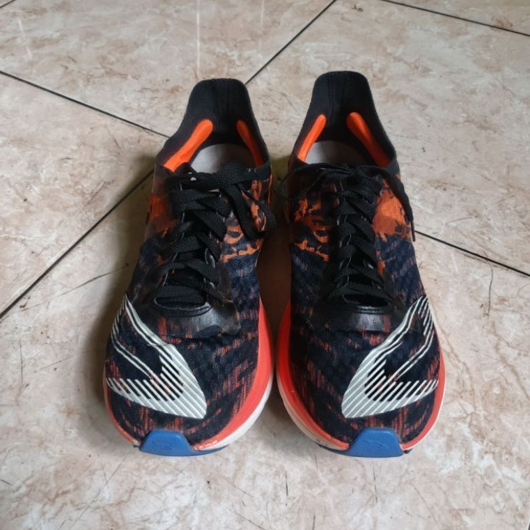 sepatu running 910 second Oke
