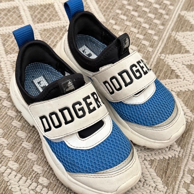 Sepatu anak second MLB DODGERS mulus