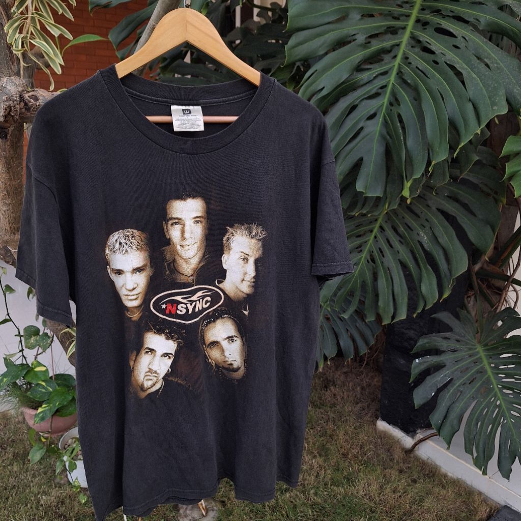 vintage kaos musik nsync madonna sade the cure weezer oasis blur