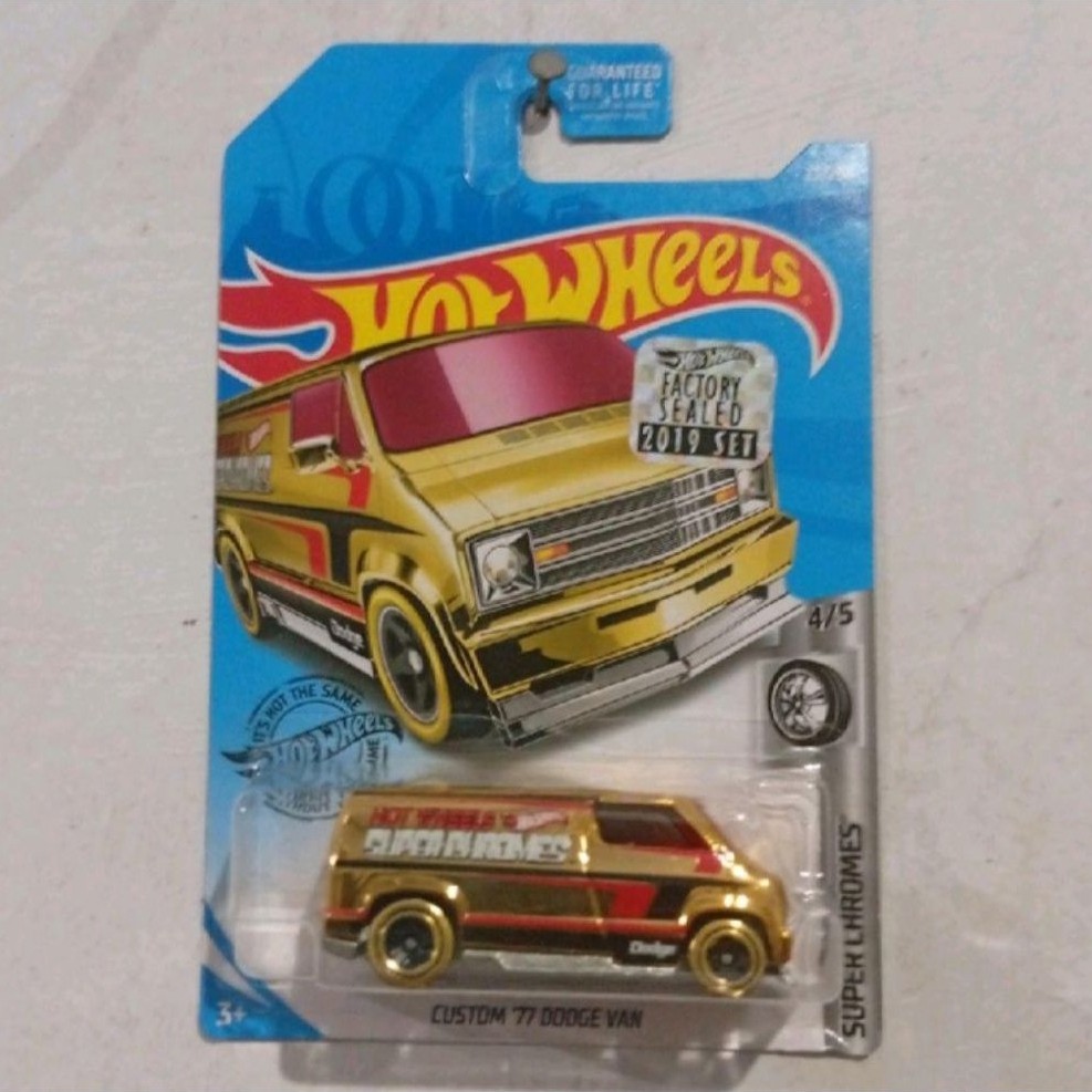 Hot Wheels Custom 77 Dodge Van Super Chromes Gold Factory Sealed
