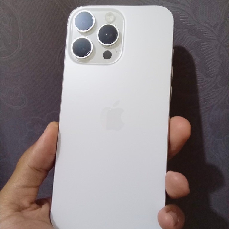iphone 16 pro max 256 white titanium