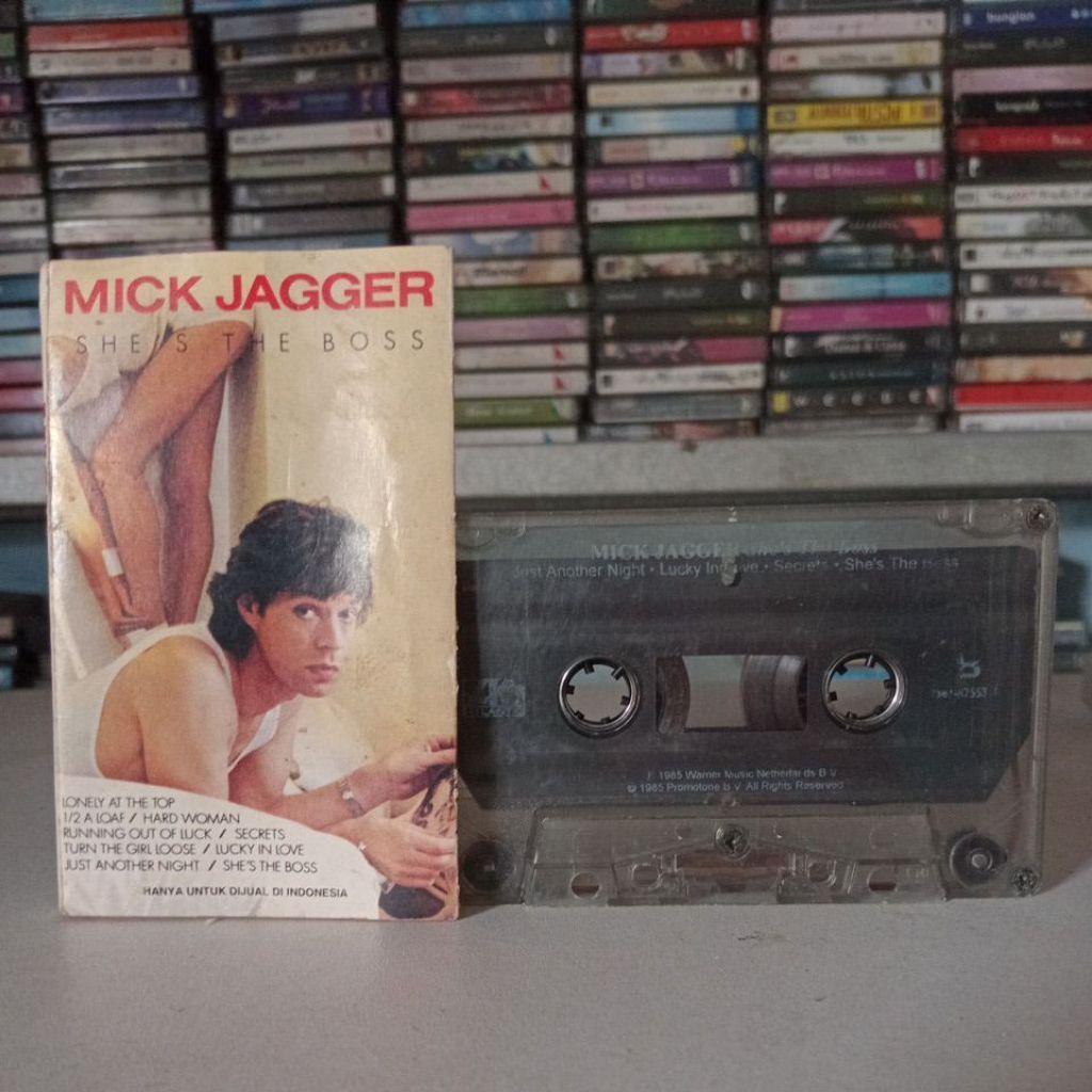 kaset MIKE JAGGER (she's the boss)