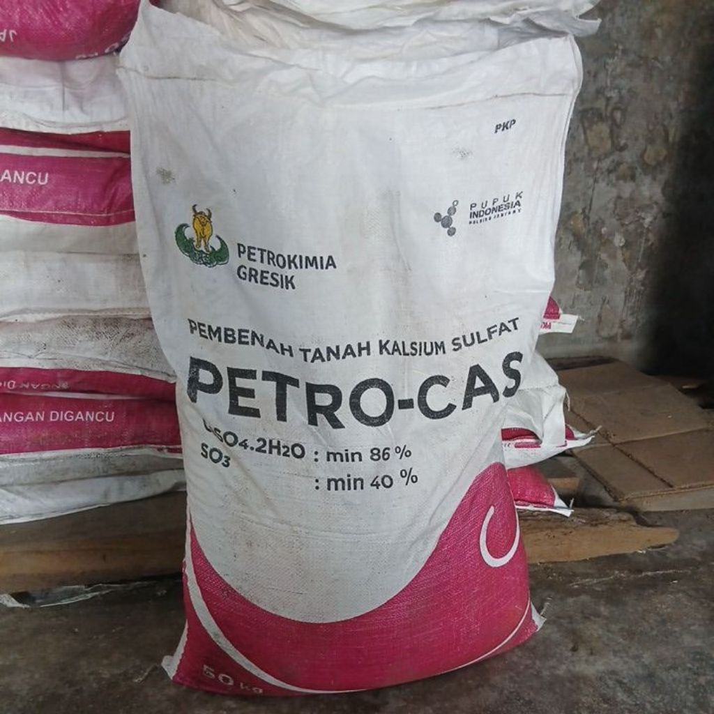 Pupuk Dolomit Pertanian Petrocas 50kg - Fertilizer Type: Dolomit, Formulation: Kalsium Sulfat
