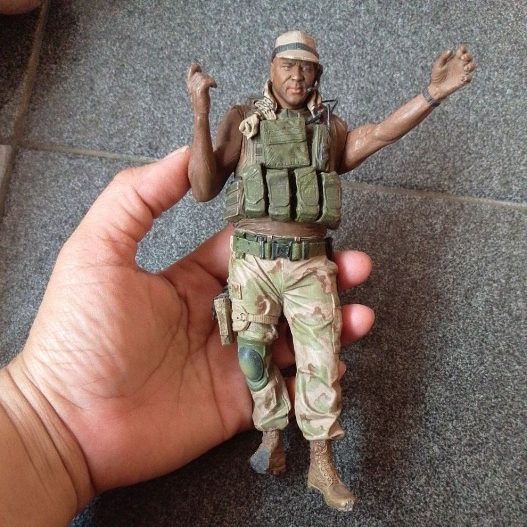 Mcfarlane Military Series 4 Army Special Forces Operator Variant second minus