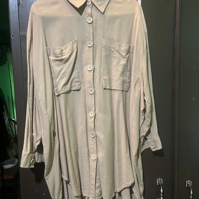[PRELOVED] Rilley Blouse Shirt Katun Linen Lembut Tunik Oversize