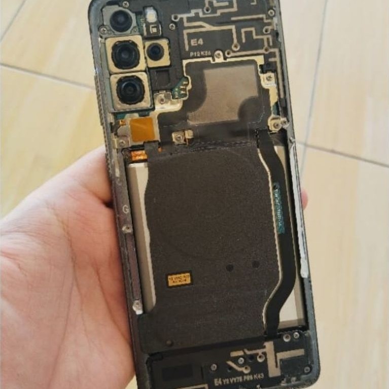 SAMSUNG S20 PLUS MINUS LCD