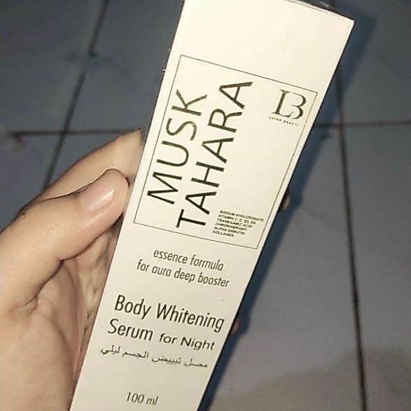 MUSK TAHARA Body Whitening Serum by luino