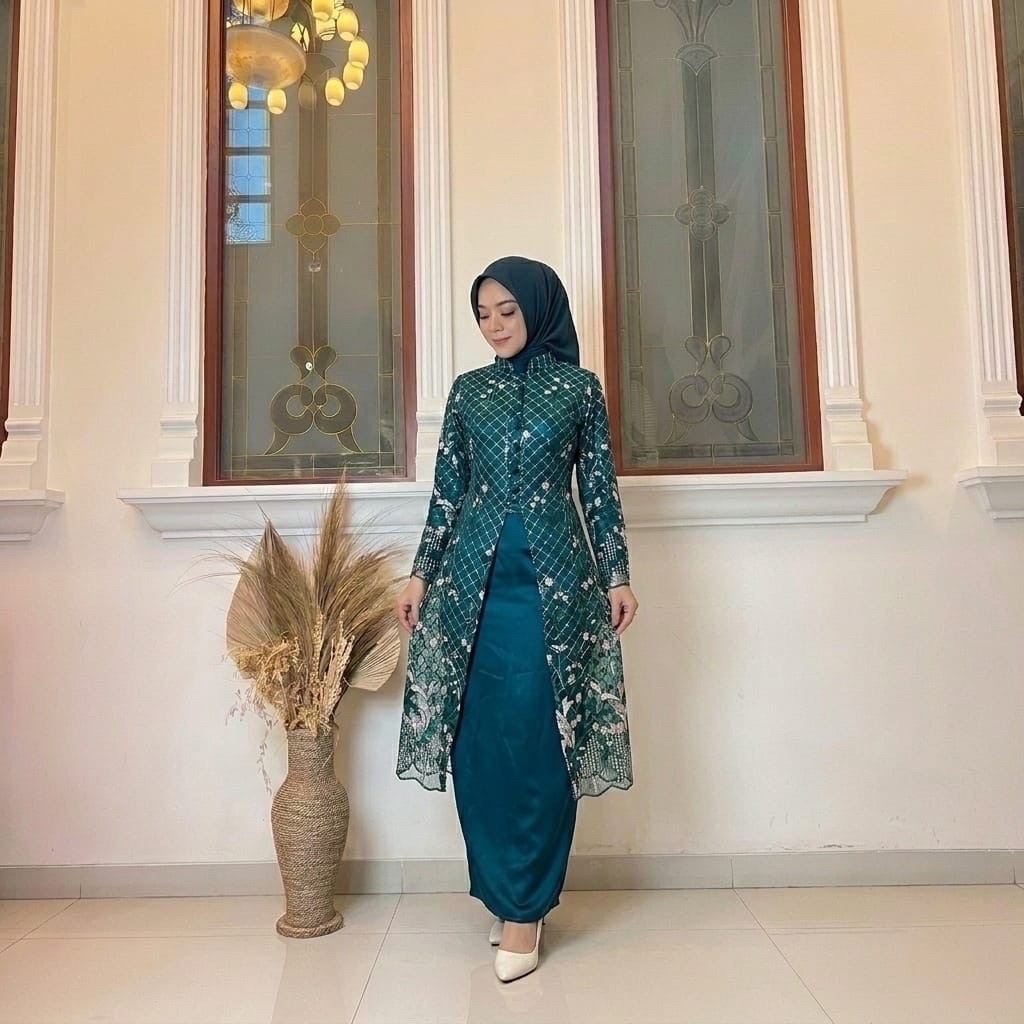 SET CHIARA ATASAN TUNIK DAN ROK SPAN MAXI