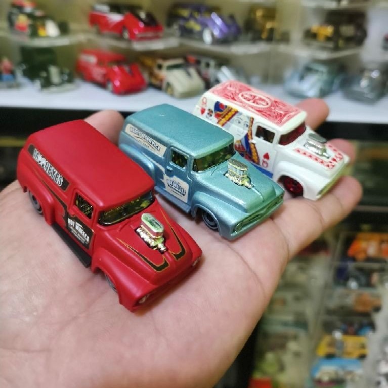 Hotwheels 56' Ford (3 pcs)