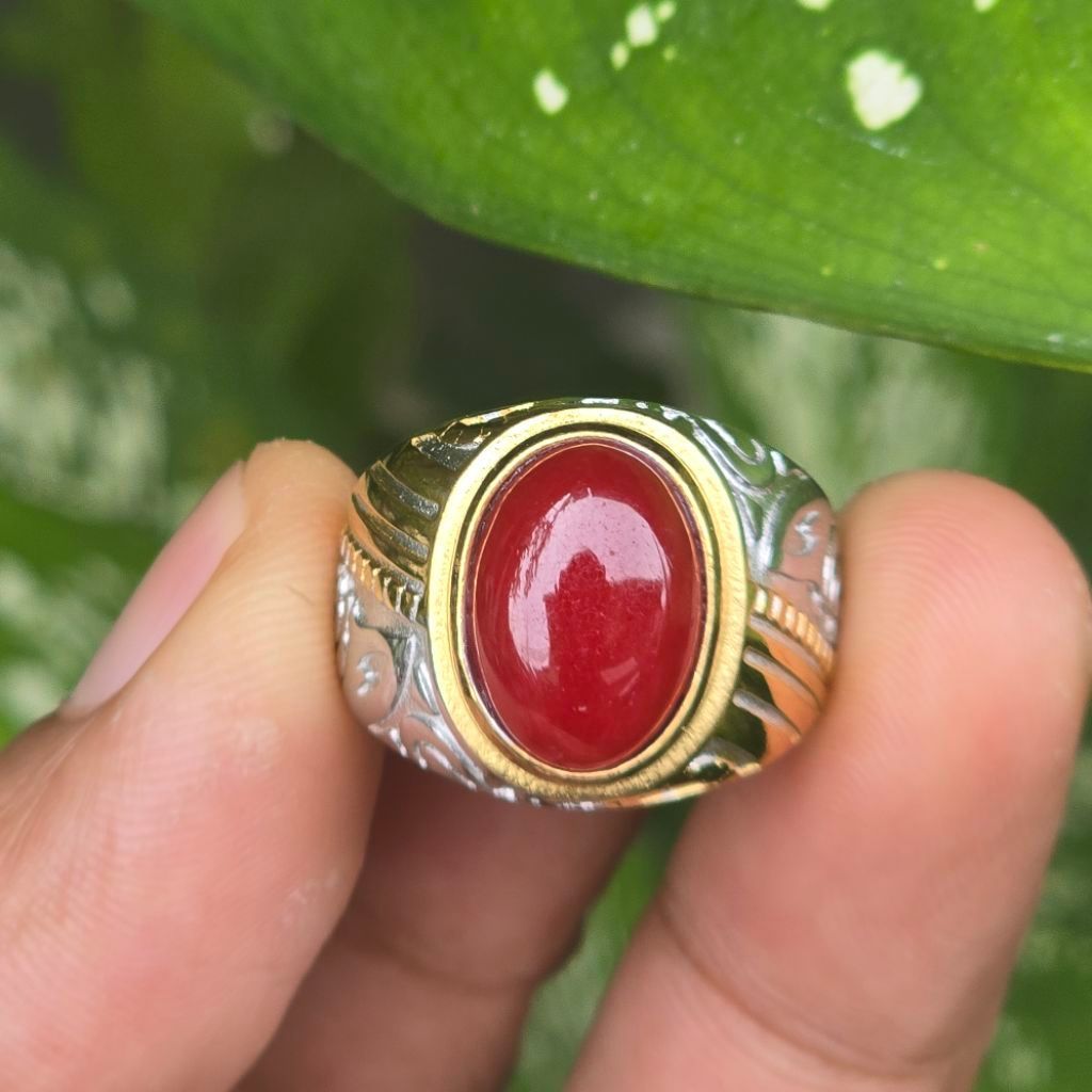 Cincin batu ruby ring titanium tampilan ok