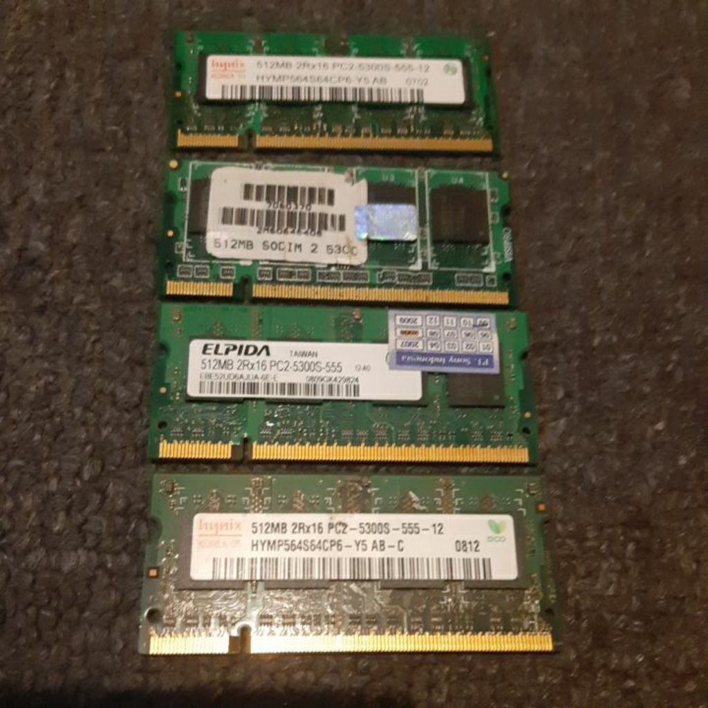RAM LAPTOP DDR2 512MB 1 PAKET DAPAT 4 CABUTAN LAPTOP LELANGAN KANTOR
