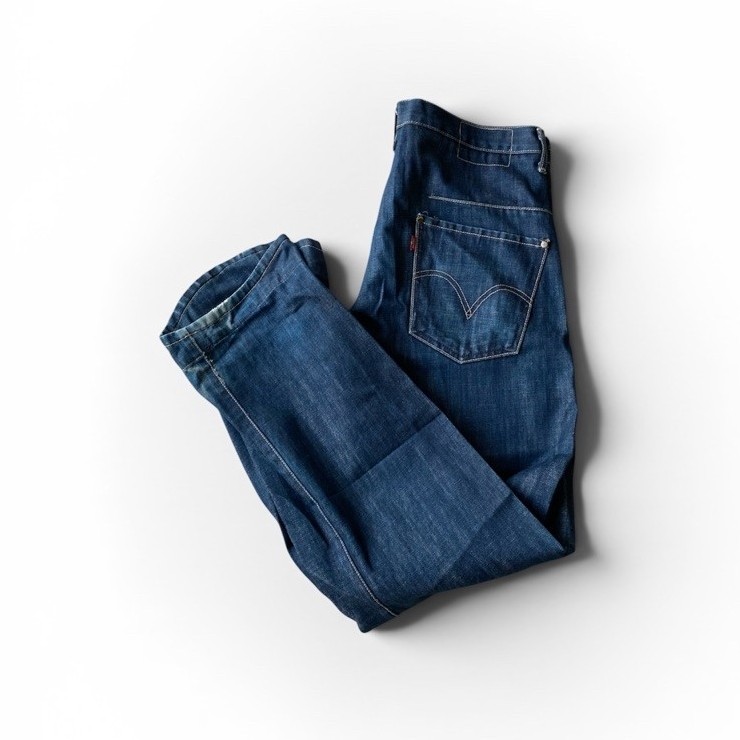 Levis Engineered Jeans