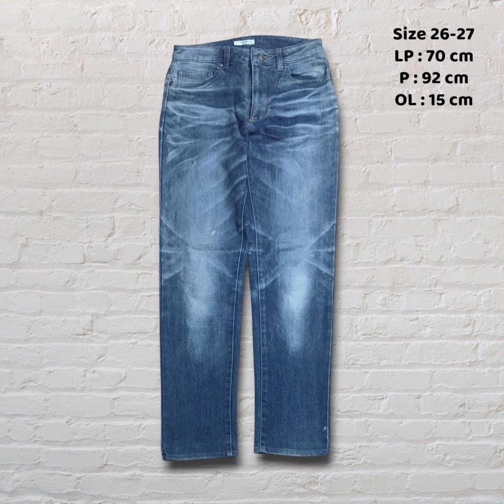 Size 26 Celana Panjang Longpants Jeans Cinema Club Blue Washed Fading Skinny fit Second Preloved #CJ