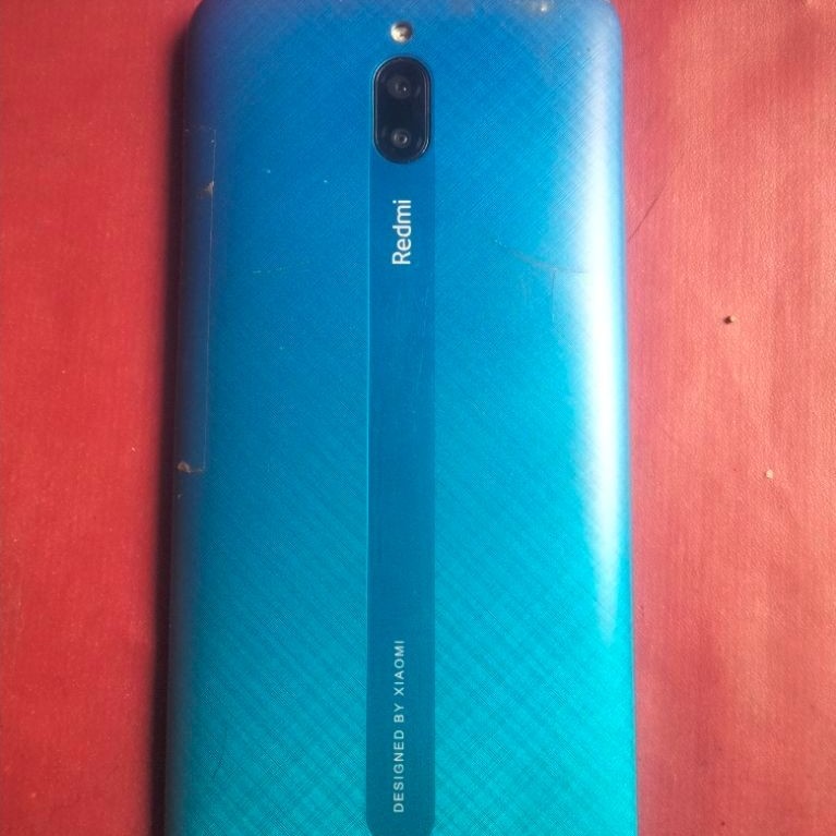 Hp Xiaomi redmi 8a pro keadaan mati layar retak.