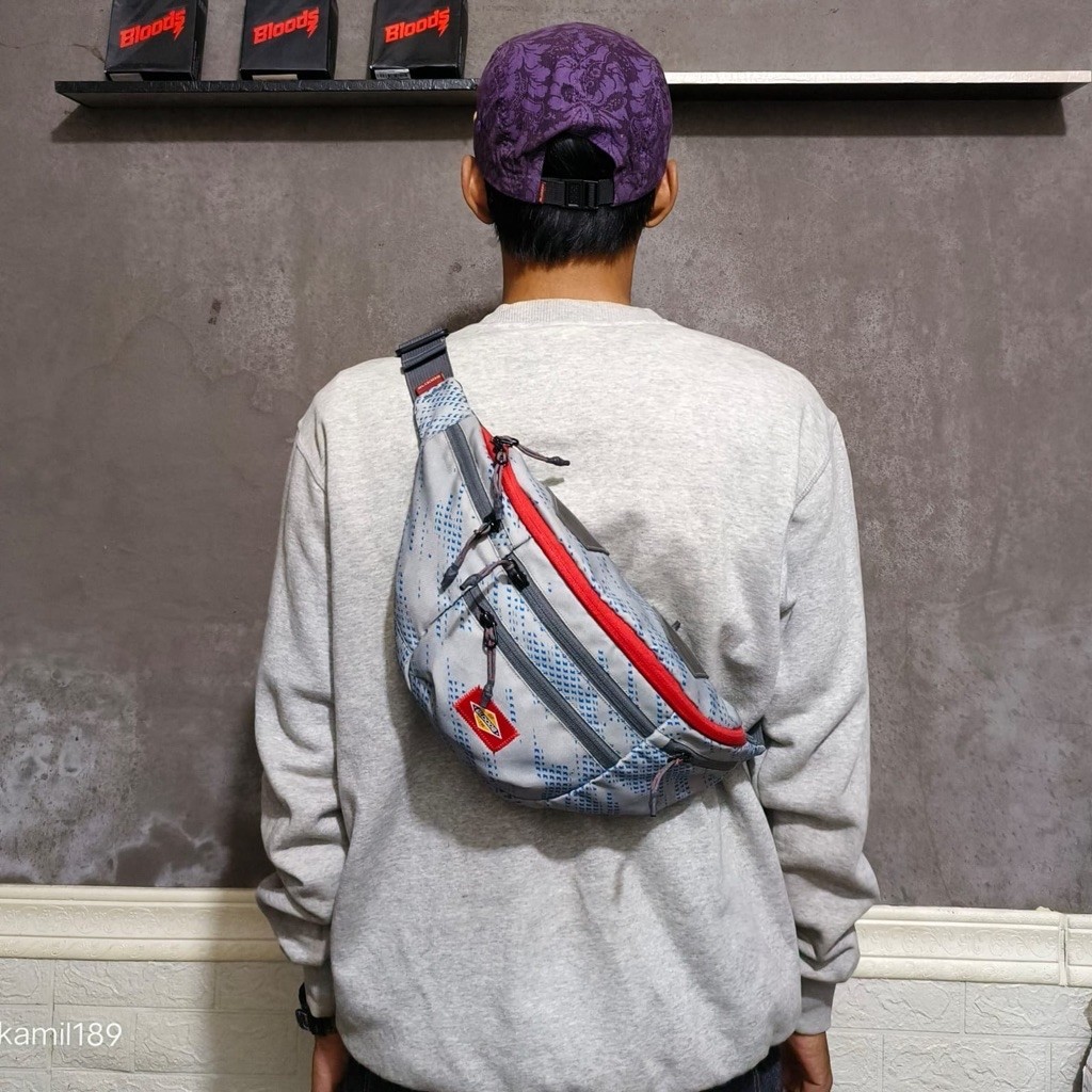 TAS SELEMPANG WAISTBAG BLOODS GREY ORIGINAL.