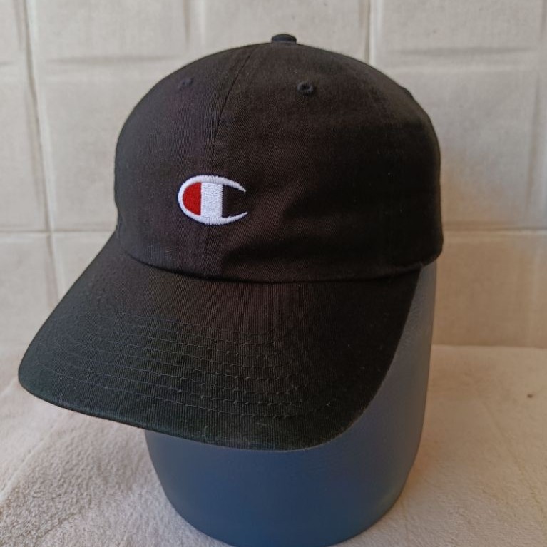 Topi Champion Center Logo Second
