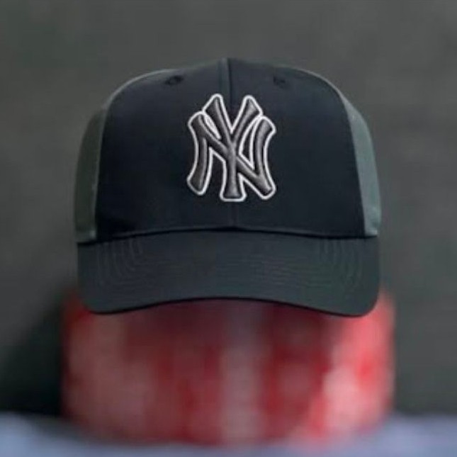 Topi NY New York Yankees Fan Favorite Two Tone Black Grey Original Second