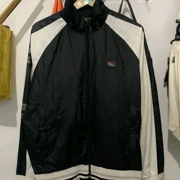 JACKET PROSPECS