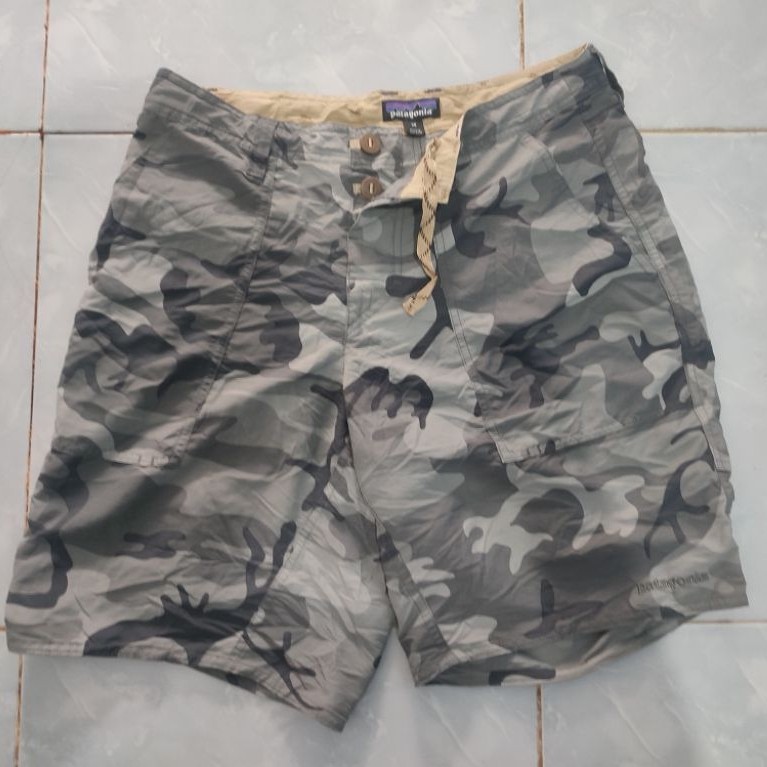 patagonia short pants camo