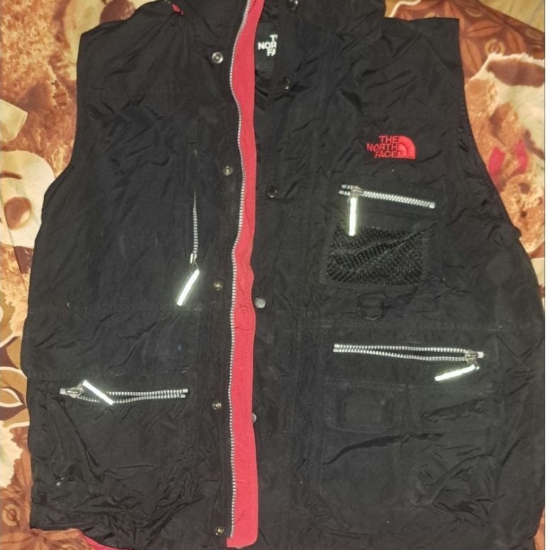 vest tnf preloved