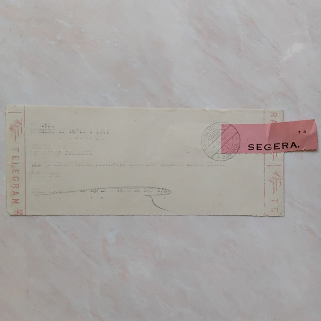 Koleksi Dokumen Arsip Kuno 1962 Telegram Maumere ke Djakarta - YN3457