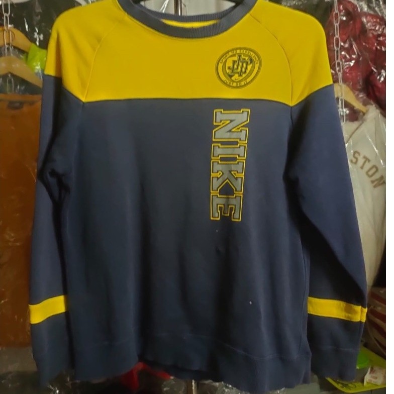 CN NikE just do it size S