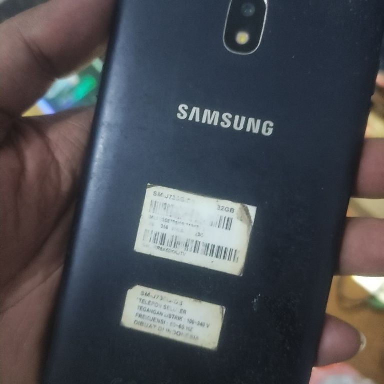 Samsung j7 pro matot tanpa lcd