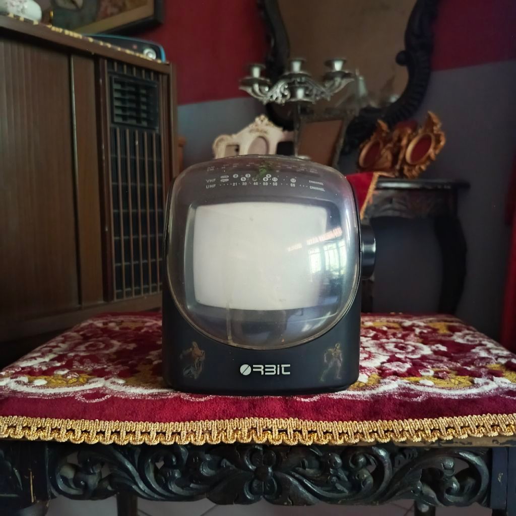 Tv televisi mini jadul antik vintage lawas kuno