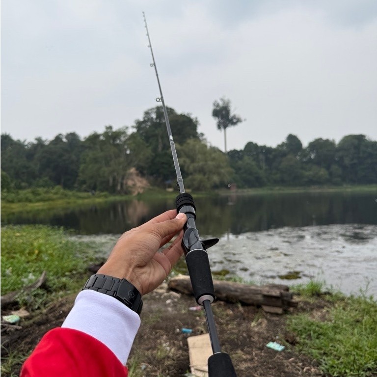 KastKing Perigee II Joran Pancing Rod Carbon Solid - Second Like New