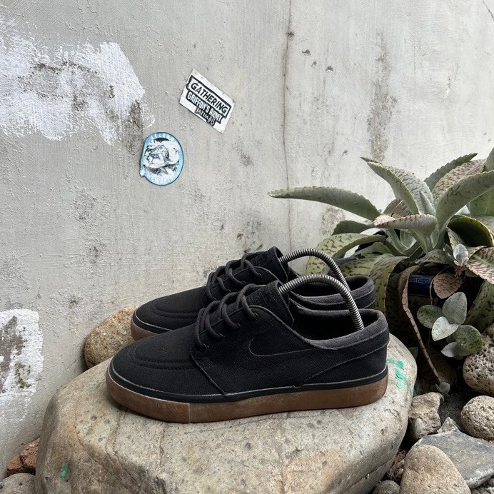 Nike StefanJanoski Black Gum