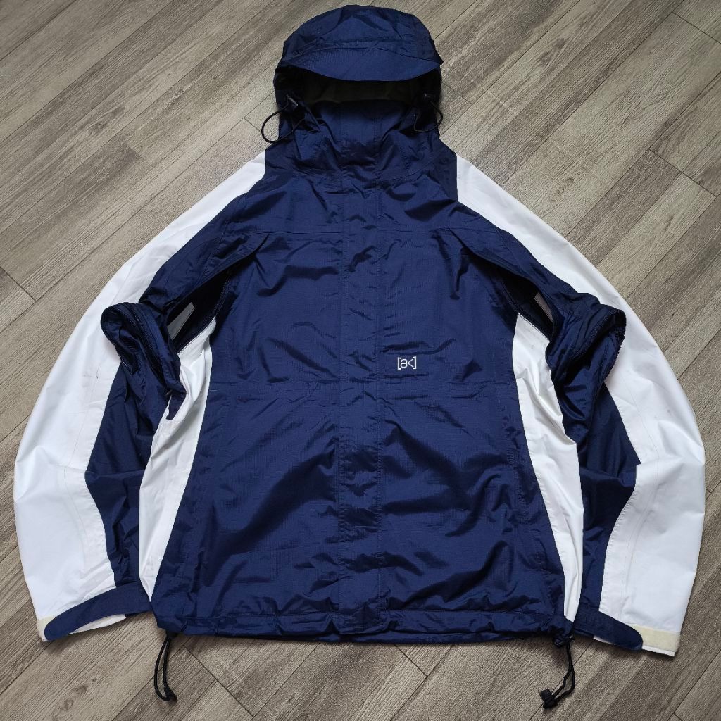 Burton AK GoreTex Snow Jacket