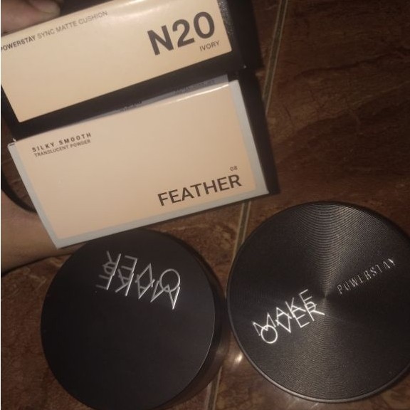 Preloved makeover cushion powerstay N20 dan loose powder 08