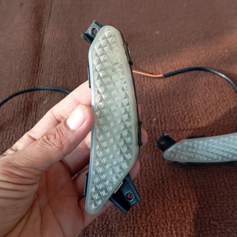 lampu sein sepeda listrik celcius tomax