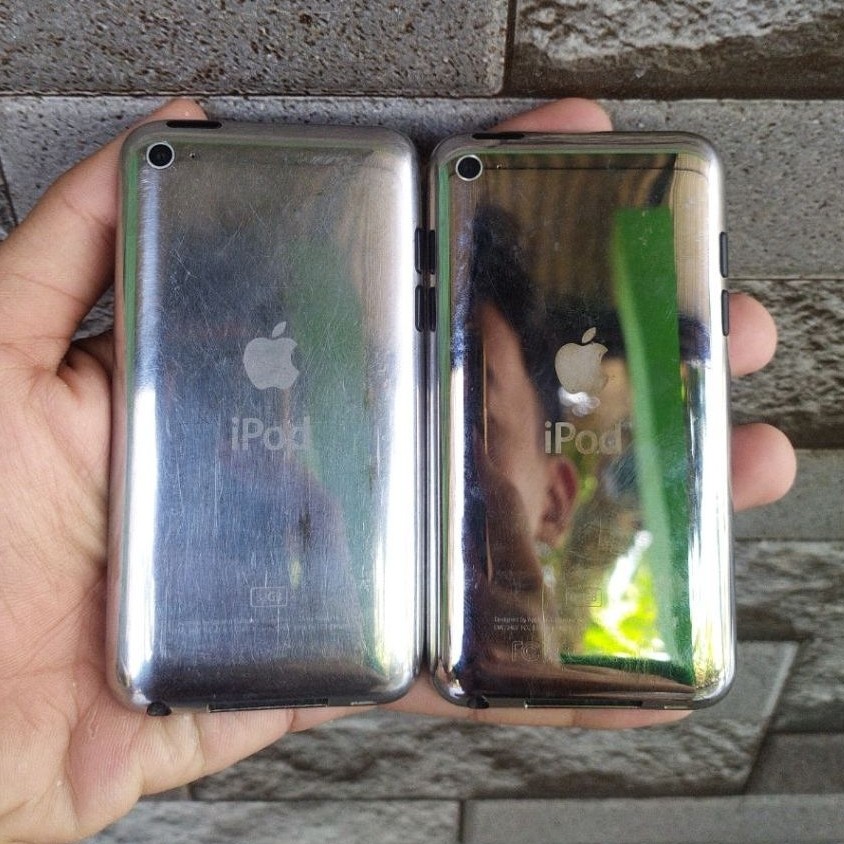 Ipod Touch 4 64 & 32