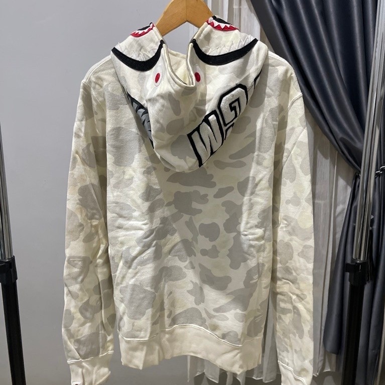 Fullzip hoodie bape shark white camo size L original 100%