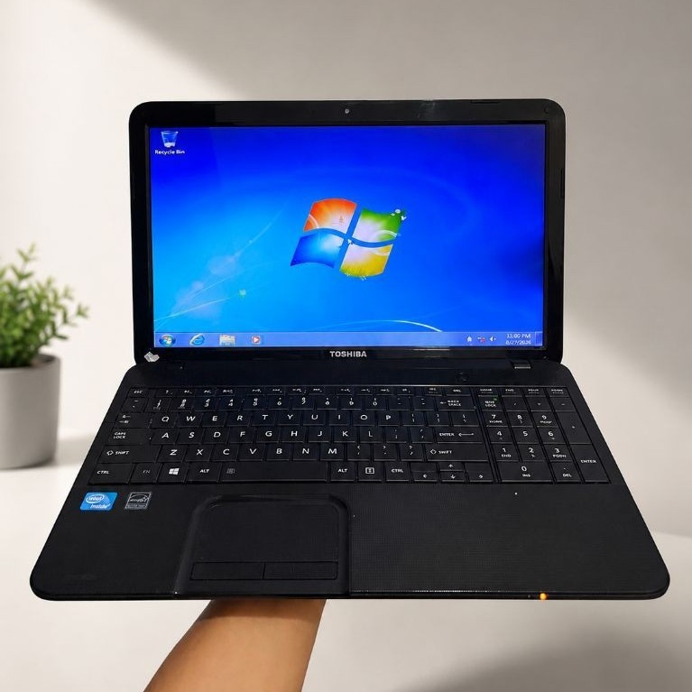 Toshiba Satellite C850 Laptop