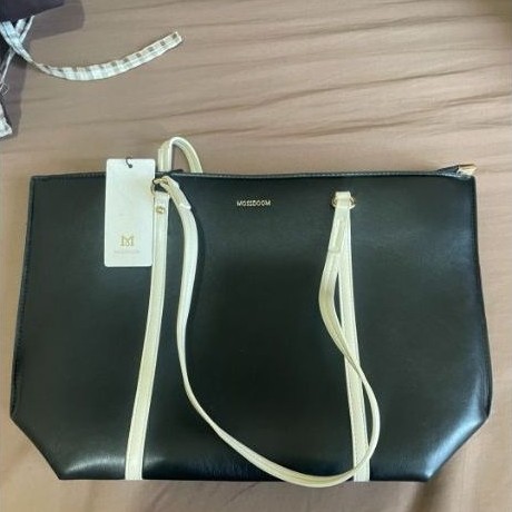 moosdom tote bag