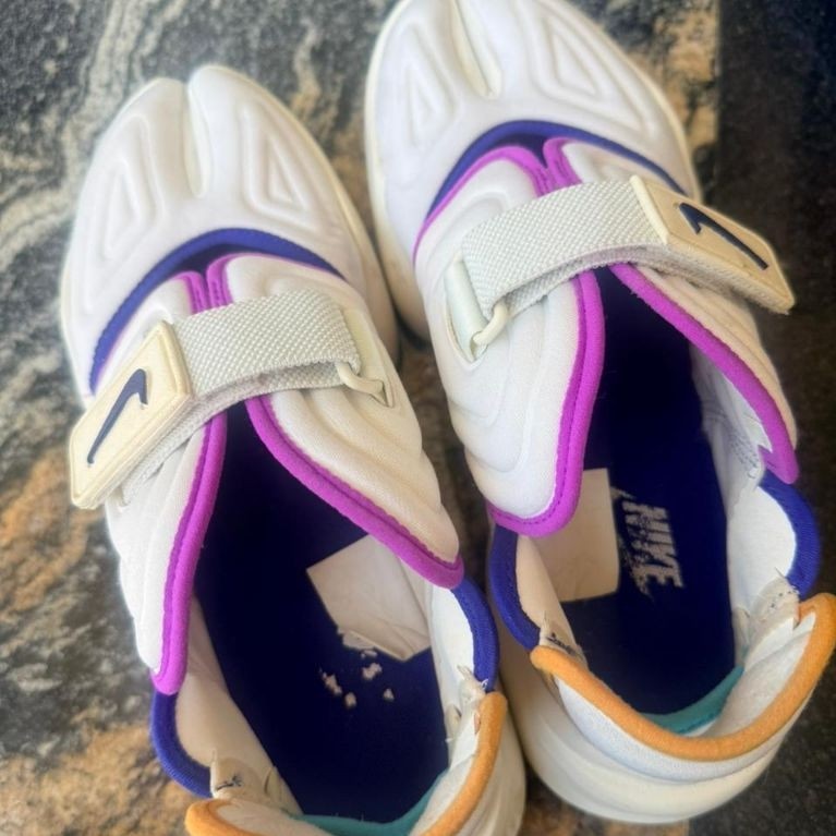 nike air rift preloved